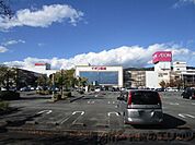 イオン高槻店 徒歩15分。 1150m