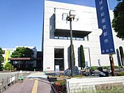 吹田市役所 徒歩11分。 880m