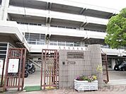 吹田市立第六中学校 徒歩7分。 500m