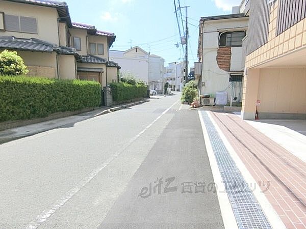 画像24:前面道路