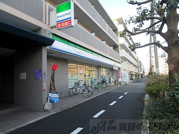 画像24:ファミリーマート　吹田内本町店 徒歩6分。 410m