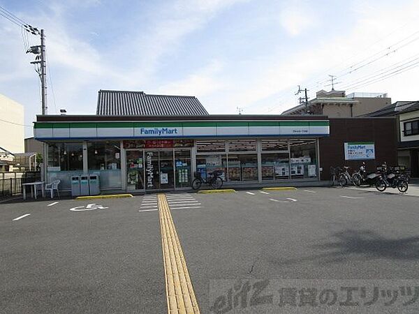 画像28:ファミリーマート茨木大池一丁目店 徒歩9分。 680m