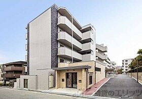 レジディア千里藤白台 112 ｜ 大阪府吹田市藤白台１丁目1-15（賃貸マンション1LDK・1階・37.50㎡） その1