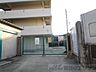 周辺：吹田市立千里第一小学校 徒歩38分。 3040m