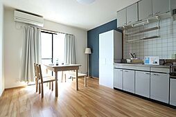 エーデルワイス花やしき 1階2LDKのリビング/ダイニング