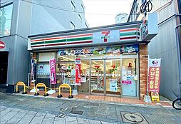 セブンイレブン長崎鍛冶市通り店 徒歩2分。 140m