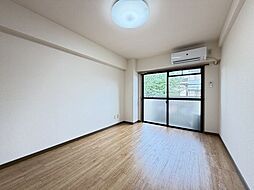 前田ビル 2階ワンルームのリビング/ダイニング