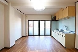 グリスティー小ヶ倉 2階2LDKのリビング/ダイニング