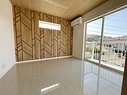 アヴニールＡ棟 2階1LDKのリビング/ダイニング