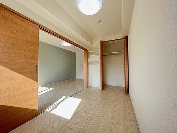 すまいるマンション平和町