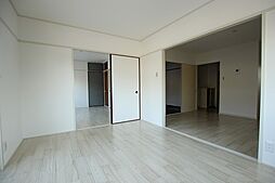 エルディム竹内 102 1階3DKのリビング/ダイニング