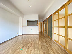 アスロード 103 1階3LDKのリビング/ダイニング