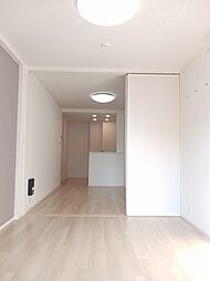 ベル石井城II 102 1階1LDKのリビング/ダイニング