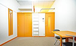 レオパレスアトリオII 302 3階1Kのリビング/ダイニング