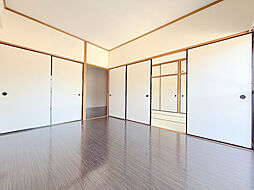 ロイヤルビュー 506 5階3LDKのリビング/ダイニング