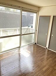 フローレンス向井 101 1階2DKのリビング/ダイニング