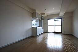 ハイタウン堀田 701 7階3LDKのリビング/ダイニング