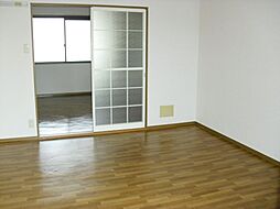 ハイツオオタ　B棟 201 2階2DKのリビング/ダイニング