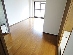 ビラバロンI 103 1階3LDKのリビング/ダイニング