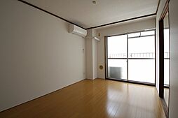 コムメイトマンション 304 3階2DKのリビング/ダイニング