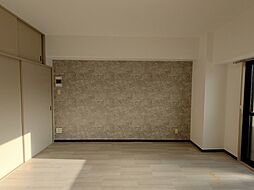 グランヴェルジェ中須II 1102