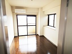 アヴニール古市橋 301 3階1Kのリビング/ダイニング