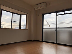 クレール谷本 201 2階1Kのリビング/ダイニング