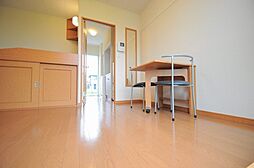 レオパレスJ 105 1階1Kのリビング/ダイニング