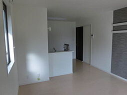 桜プレジール 203 2階1LDKのリビング/ダイニング