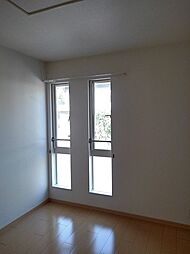 グレイスフルＫ 201 2階2LDKのリビング/ダイニング