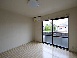 カーサKAWAUTI 201 2階1Kのリビング/ダイニング