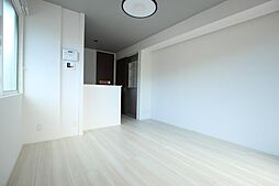 メゾン・ド・シャトー 203 2階1LDKのリビング/ダイニング