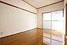 洋室：同物件別号室のものです。