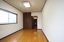 メゾン本町 203 2階1Kのリビング/ダイニング