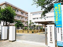 北九州市立折尾東小学校（872m）