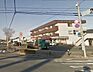 周辺：セブンイレブン 八幡星ケ丘店（372m）