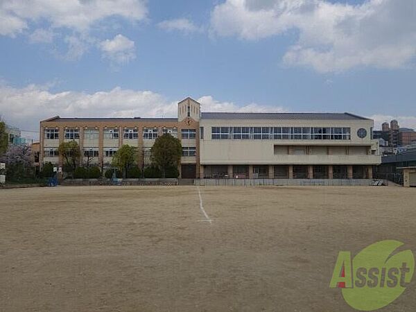 画像29:神戸市立本山第一小学校 340m