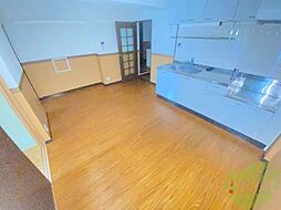 オーリッツコート甲南山手 4階3LDKのリビング/ダイニング