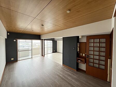 角部屋で3面バルコニー!陽当たり・風通しも良好の物件です♪