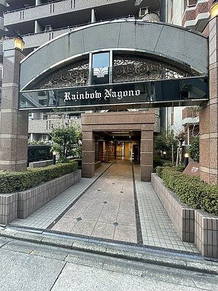 エントランスを拡大表示