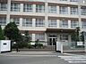 周辺：表山小学校 390m