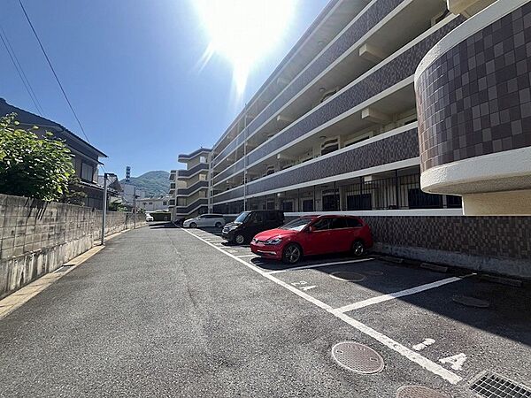 駐車場を拡大表示
