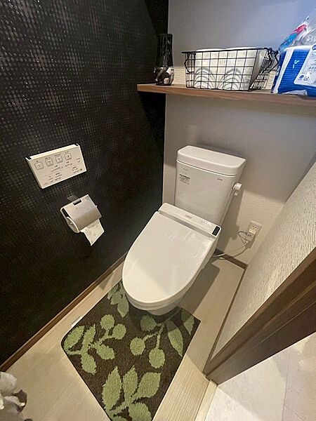 トイレを拡大表示