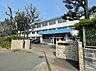 周辺：北九州市立鳴水小学校（984m）