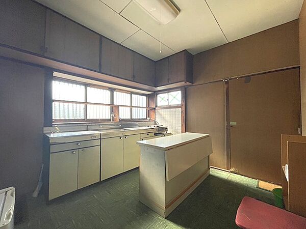 キッチンを拡大表示