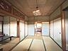 その他：趣のある和室で、心落ち着くひとときを。障子を開放すれば広々とした空間に。