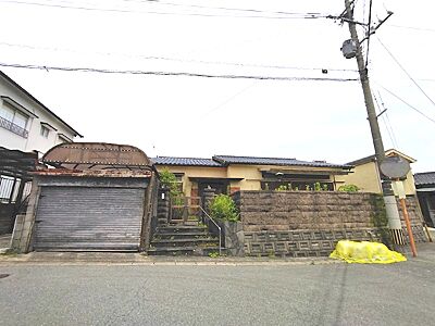 外観:人気の庭付き平屋戸建です! 外観:人気の庭付き平屋戸建です!