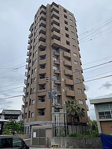 外観：閑静な住宅街にある落ち着いた住環境です