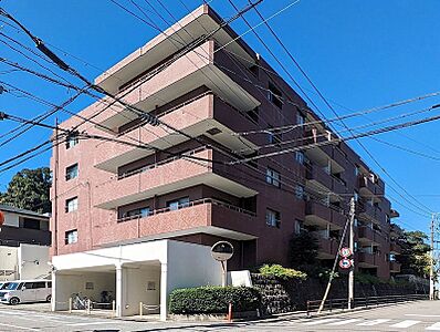 外観：閑静な住宅街にある落ち着いた住環境です