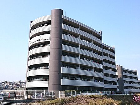 閑静な住宅街にある落ち着いた住環境です